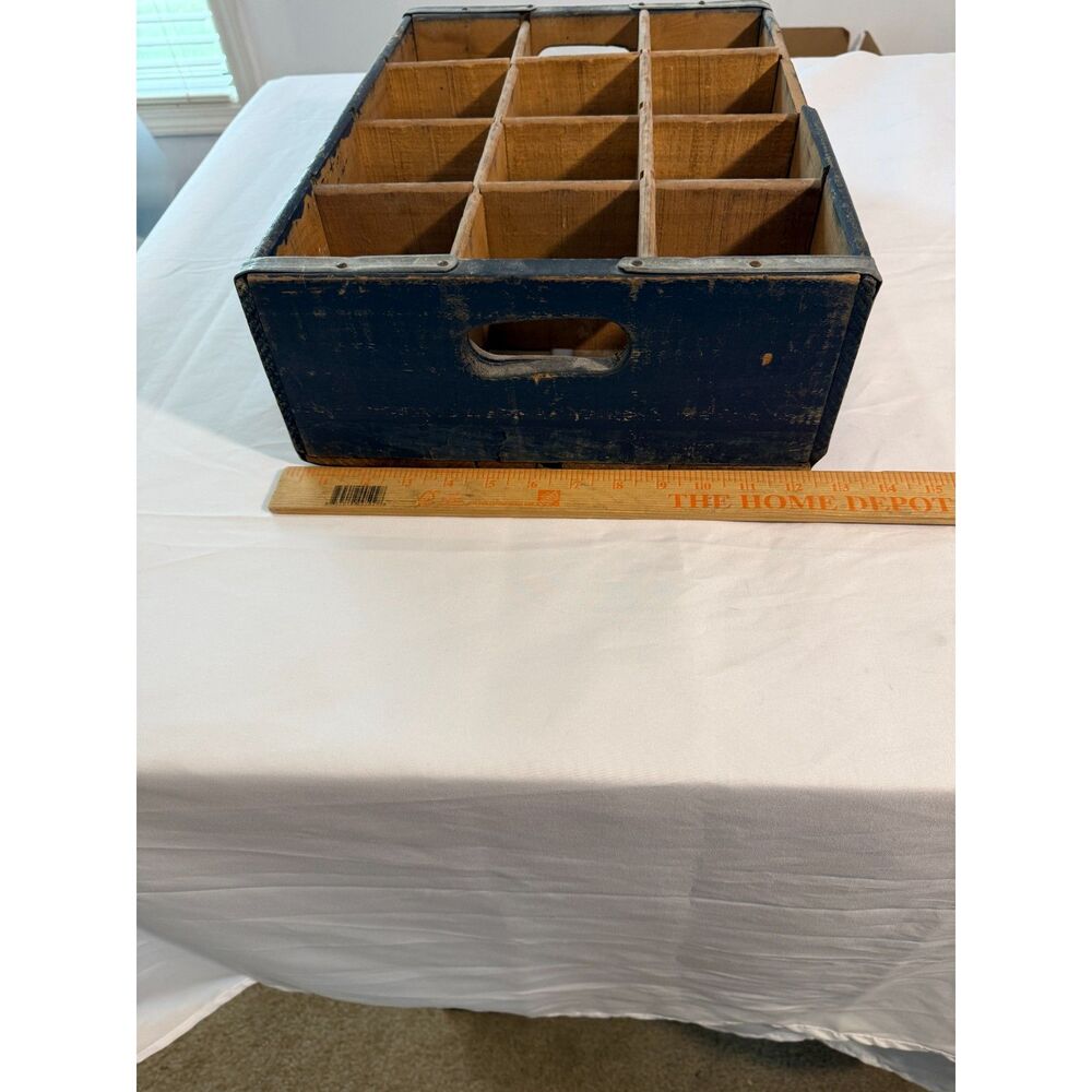 Vintage A-Treat Beverages Wooden Soda Crate 12 Bottle Carrier Advertising Box - Picture 5 of 7